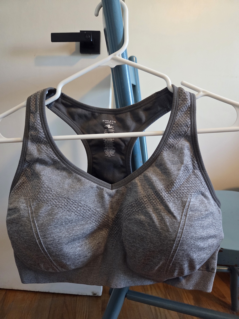 Athletic Works Gray Racerback Seamless Sports Bra